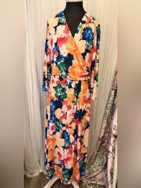 Investment Soft Separates Floral Maxi Dress Size L Surplice Stretch